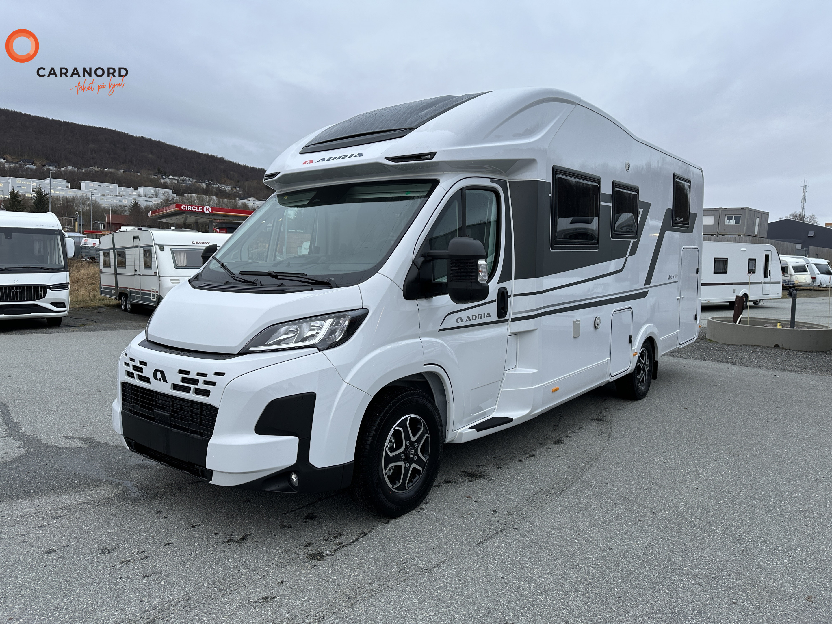 Adria MATRIX PLUS 670 SL 140HP - Adria