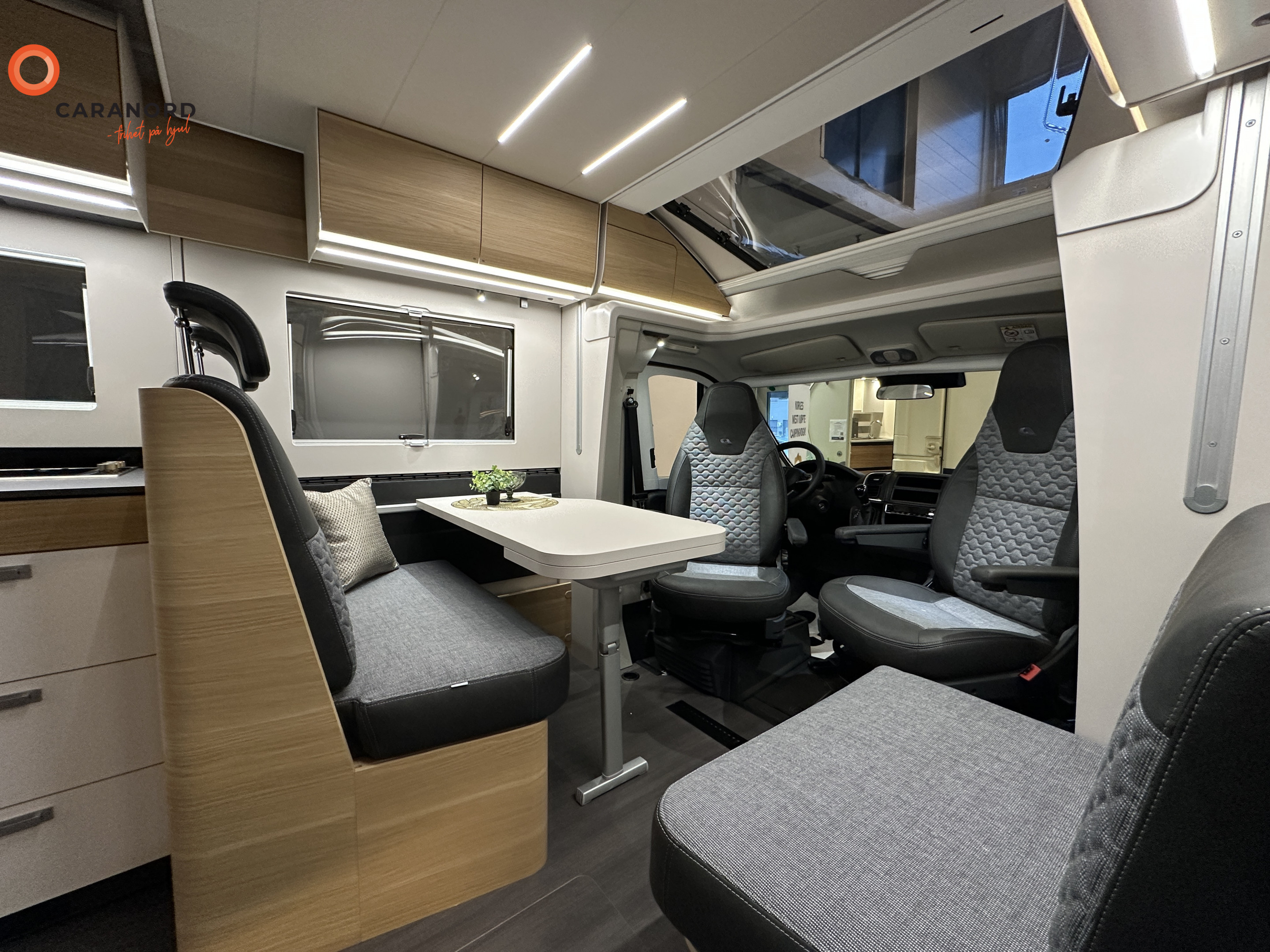 Adria MATRIX PLUS 670 SL 140HP - Adria