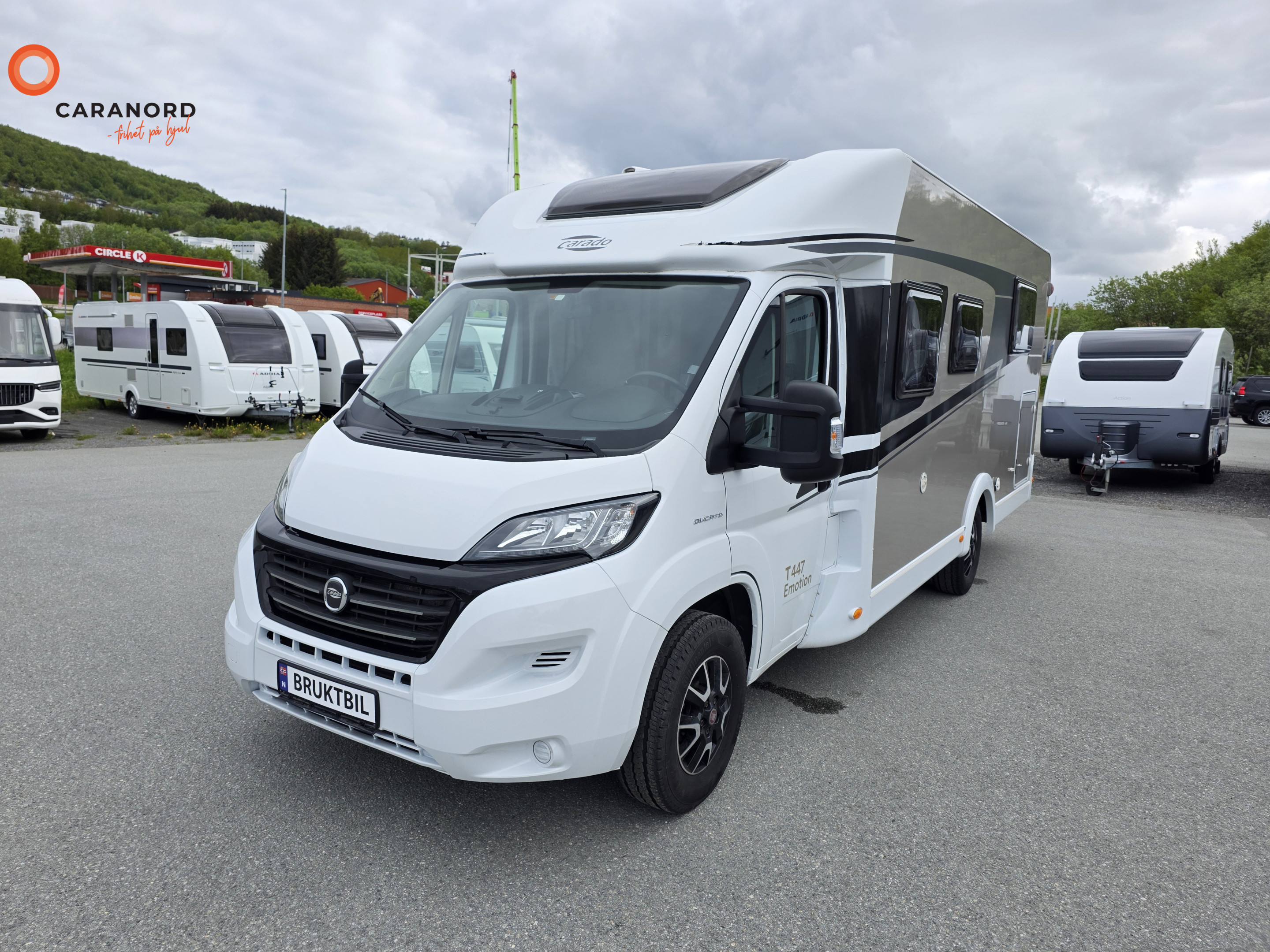 Carado T 447 Solcelle/tv/parabol/Navi - Carado