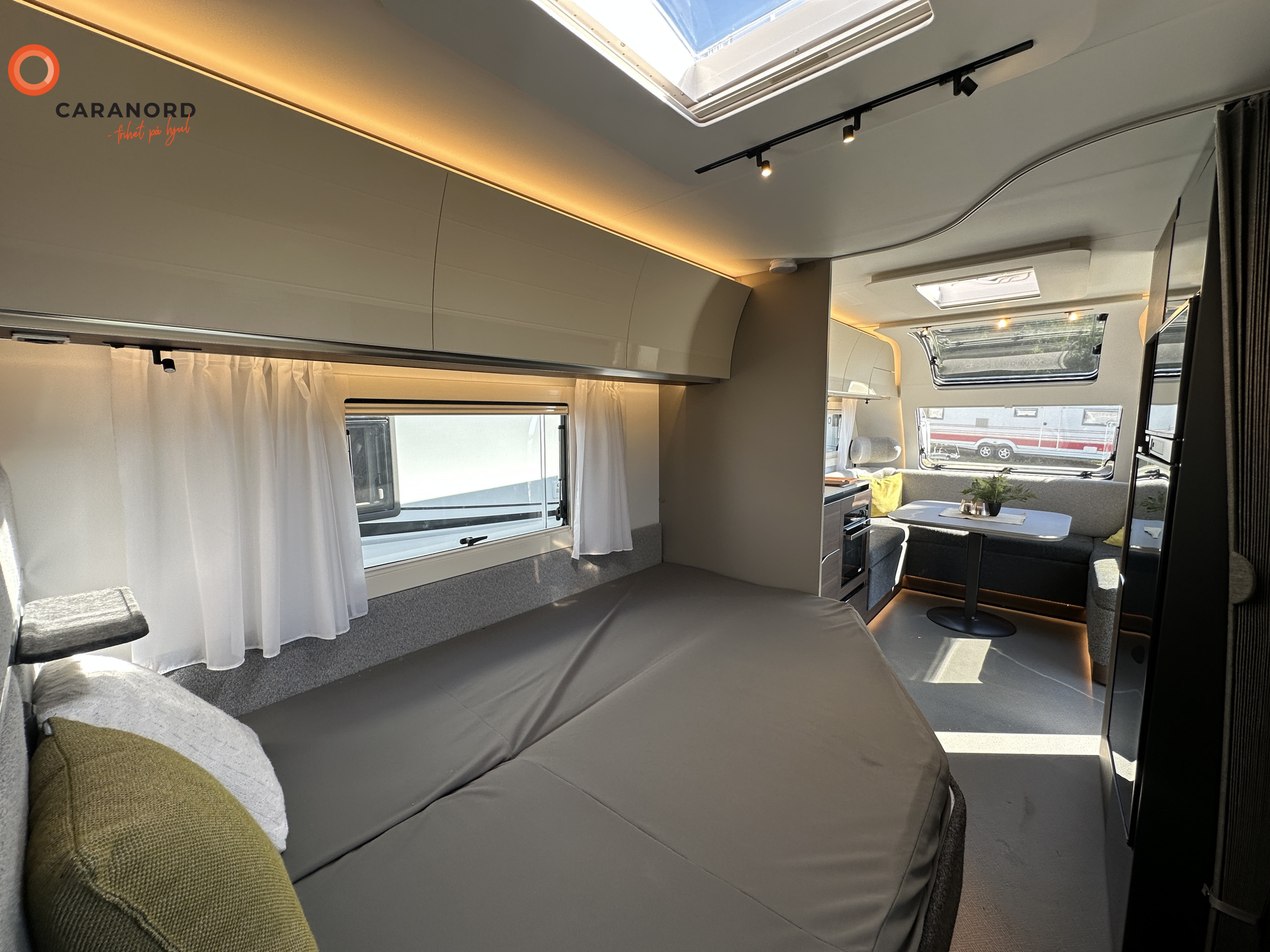 Adria Alpina 763 UK m/mover - Adria
