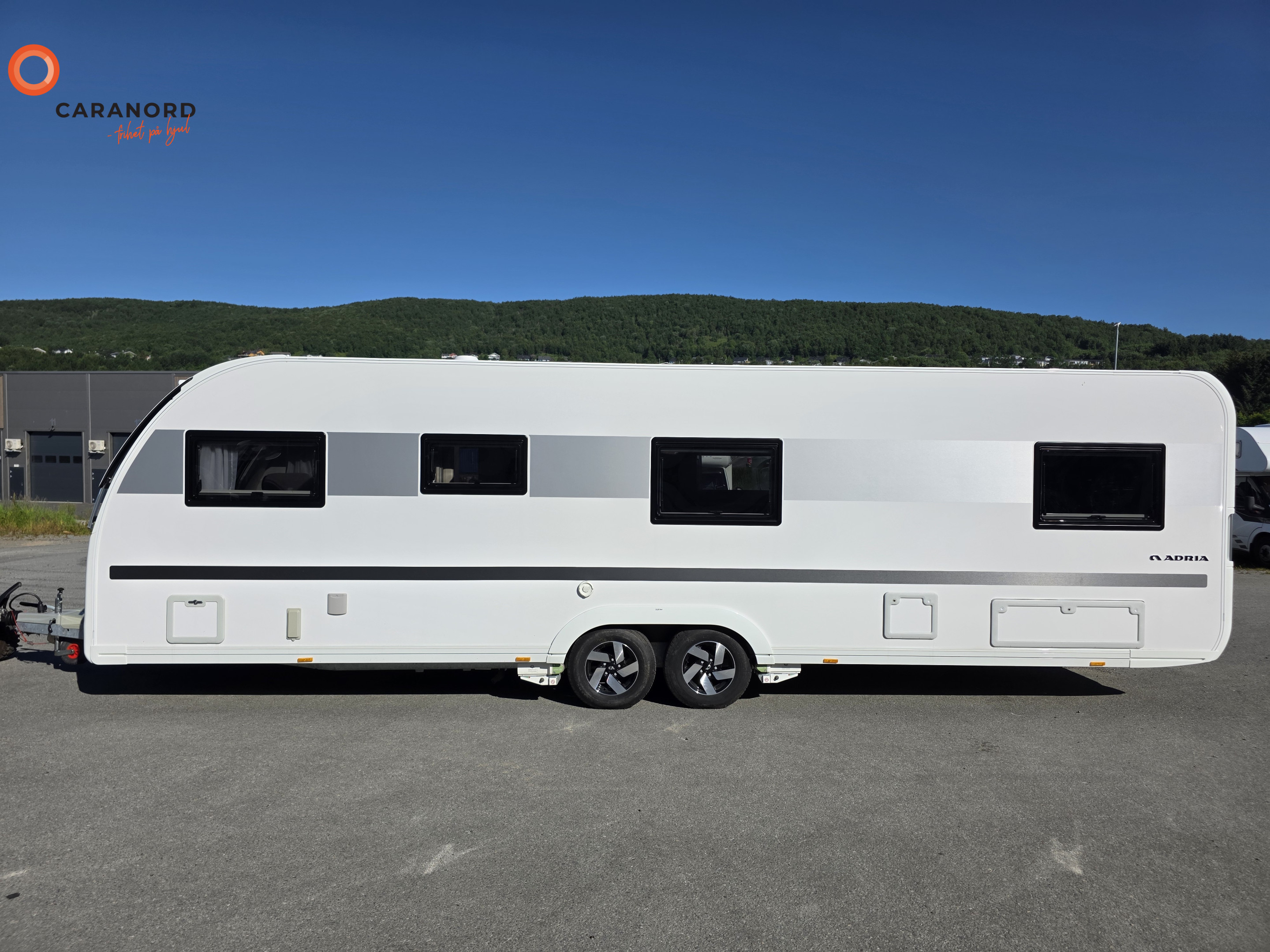 Adria Alpina 763 UK m/mover - Adria