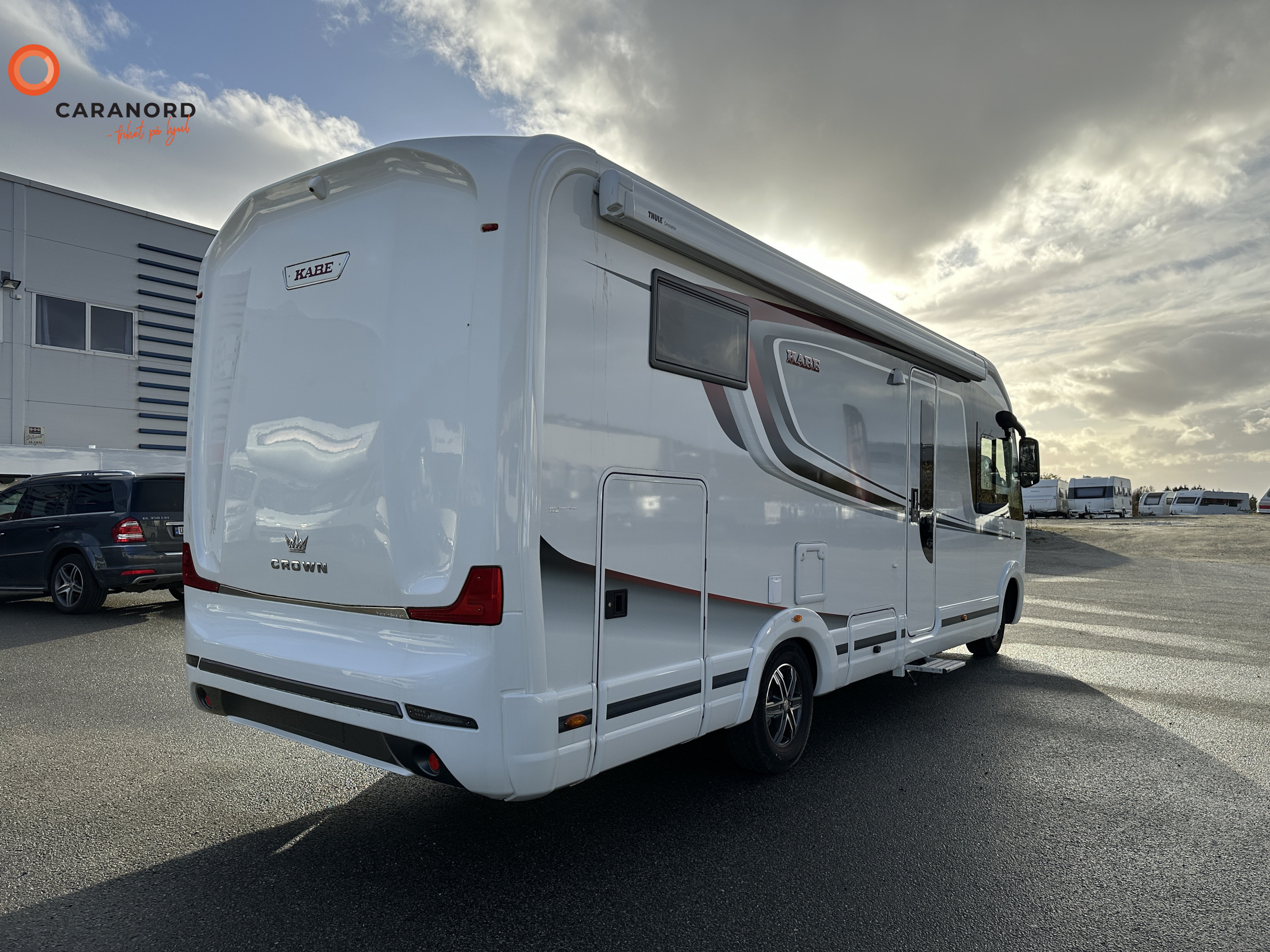 KABE Travel Master Crown i 760 LGB - KABE