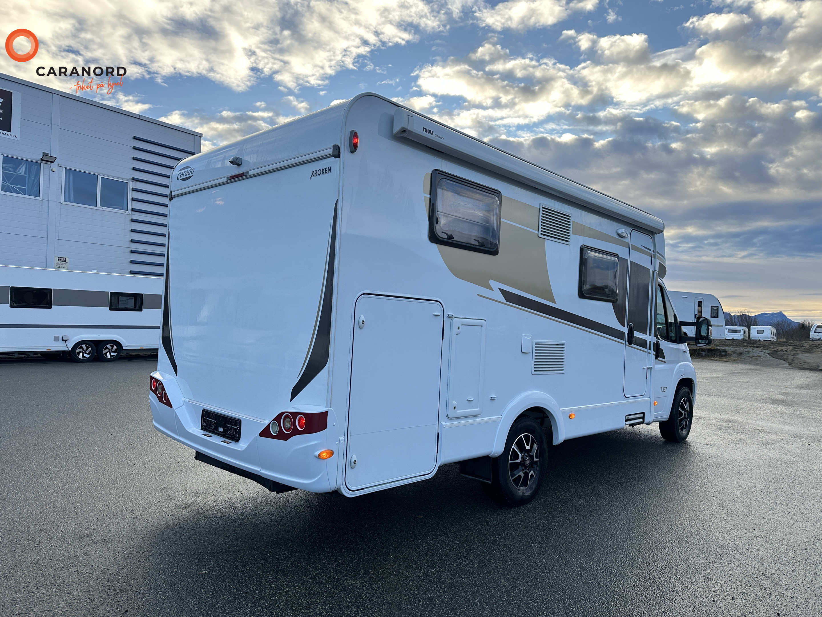 Carado T 337 - Carado