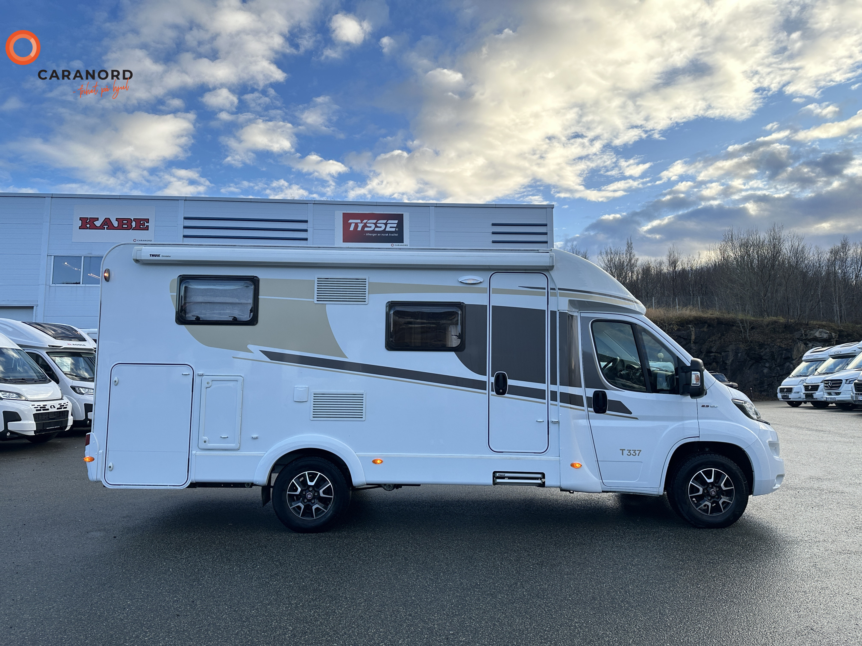 Carado T 337 - Carado