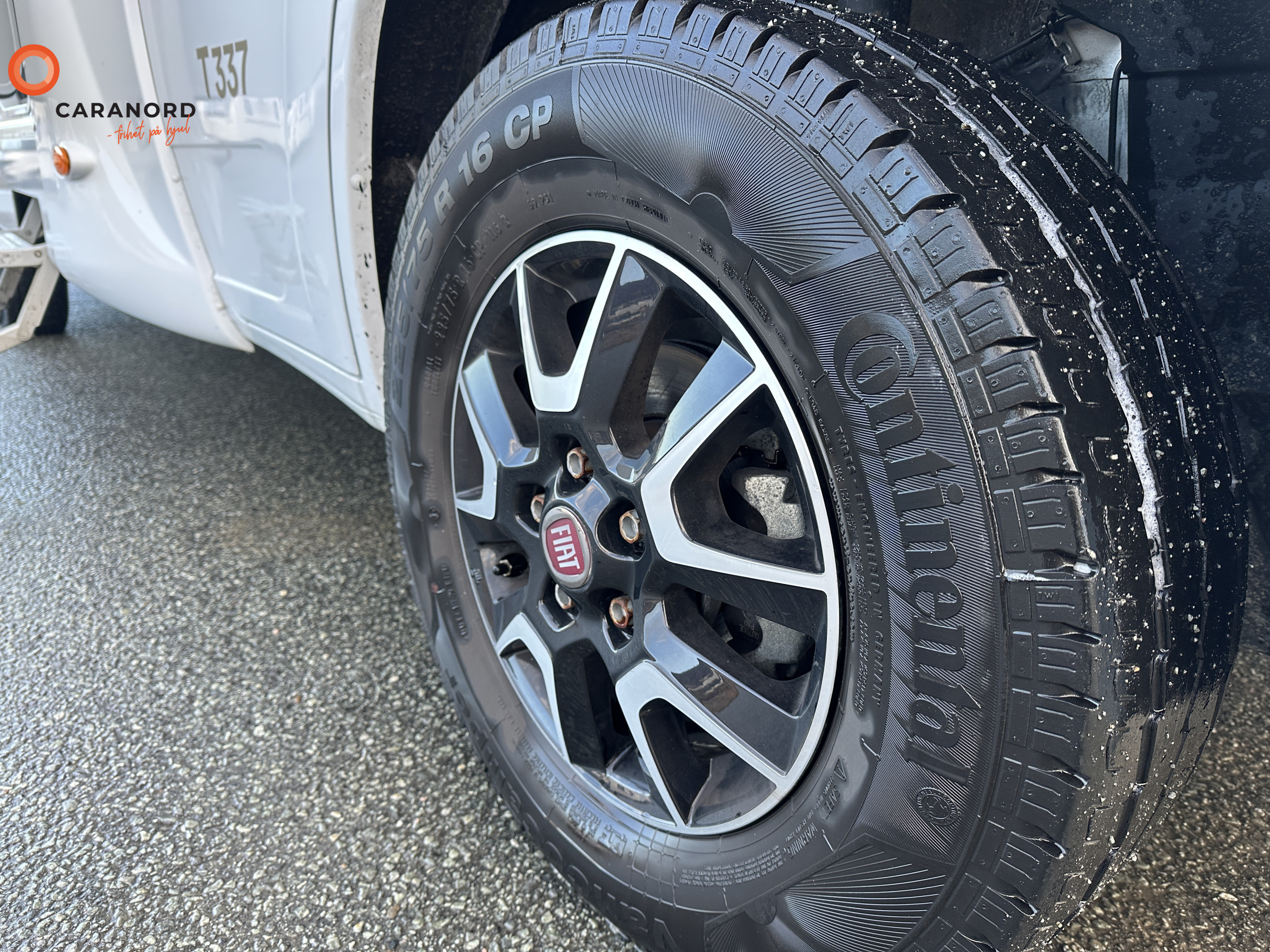 Carado T 337 - Carado