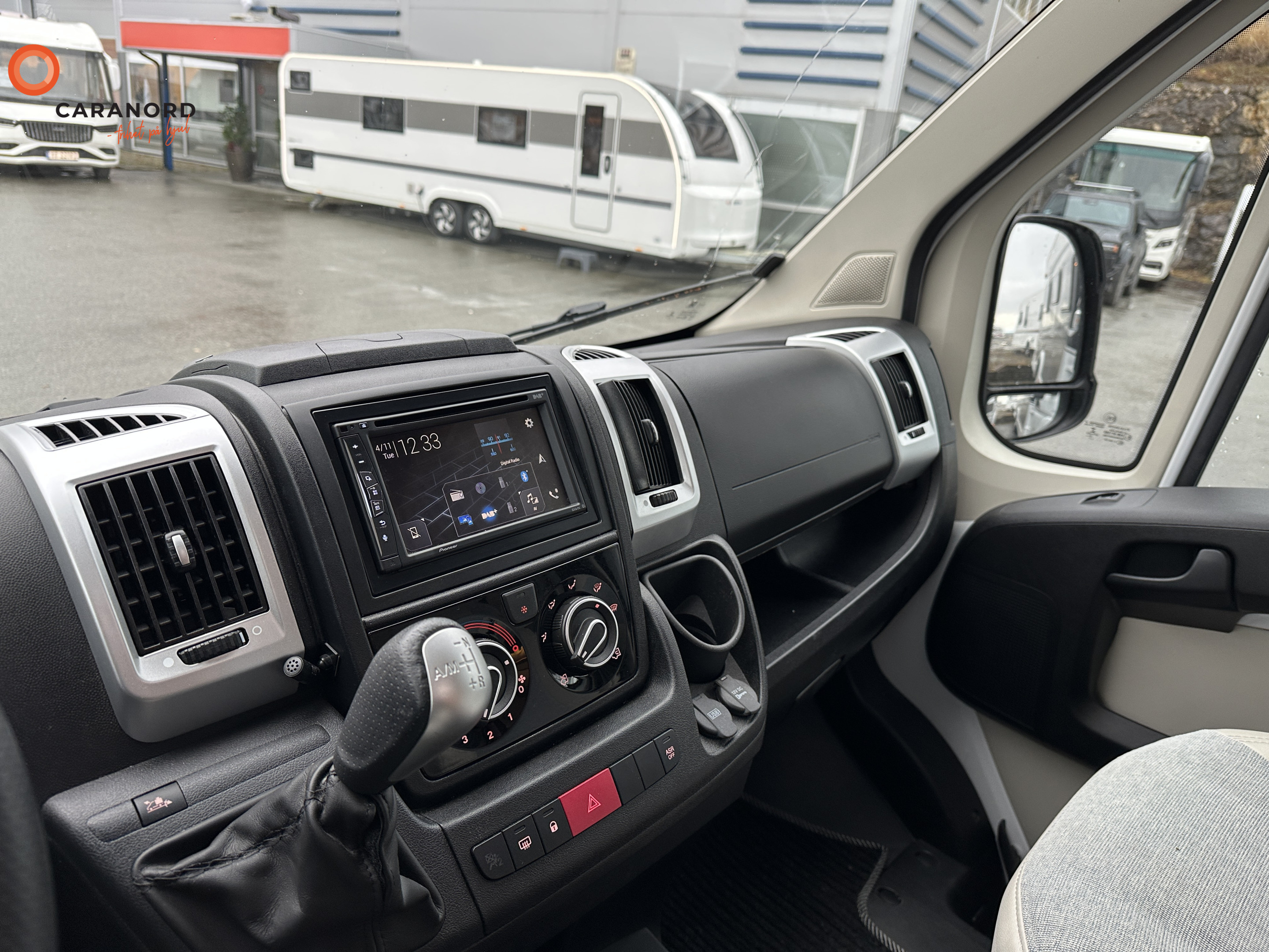 Carado T 337 - Carado