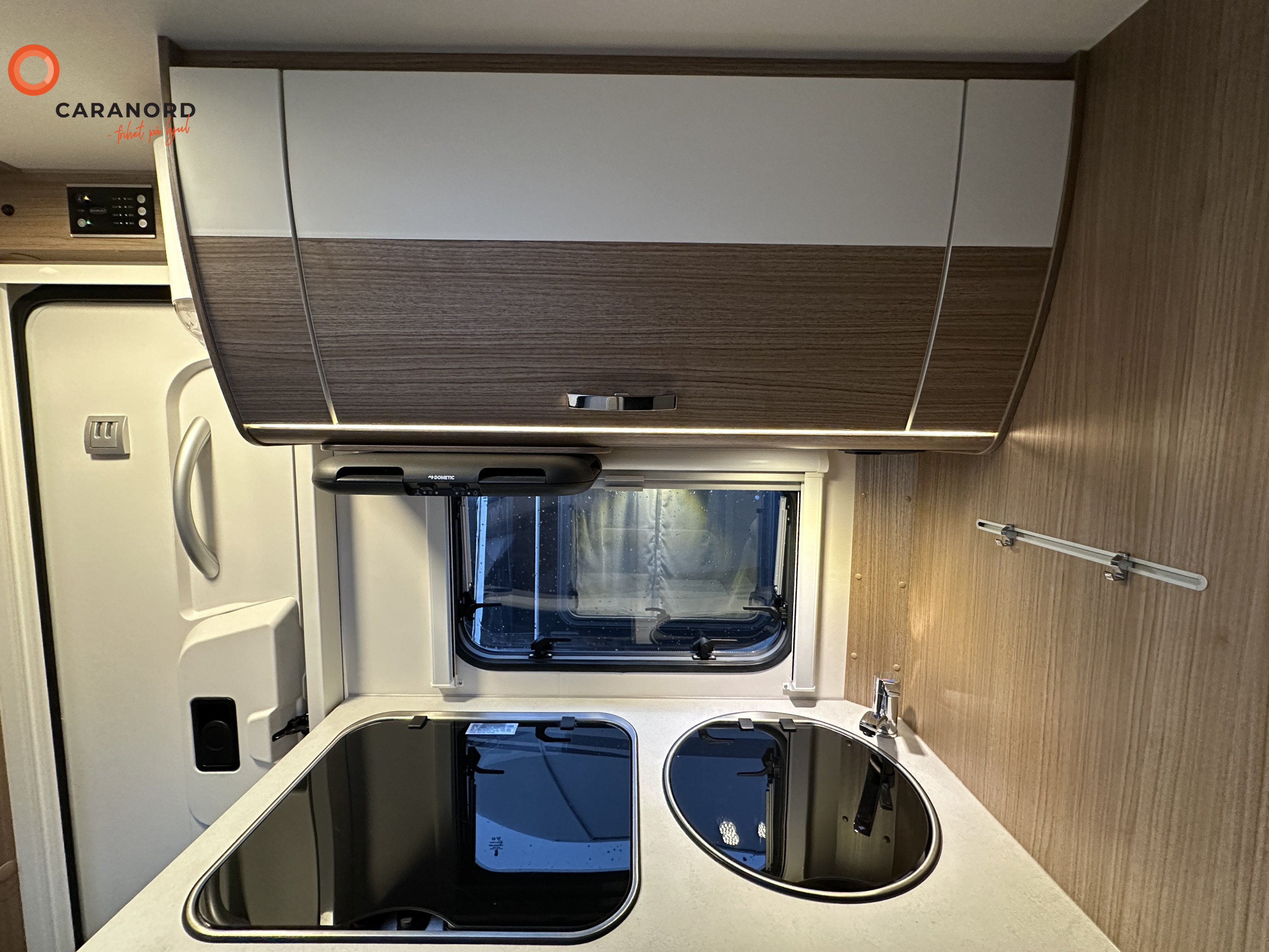 Carado T 337 - Carado