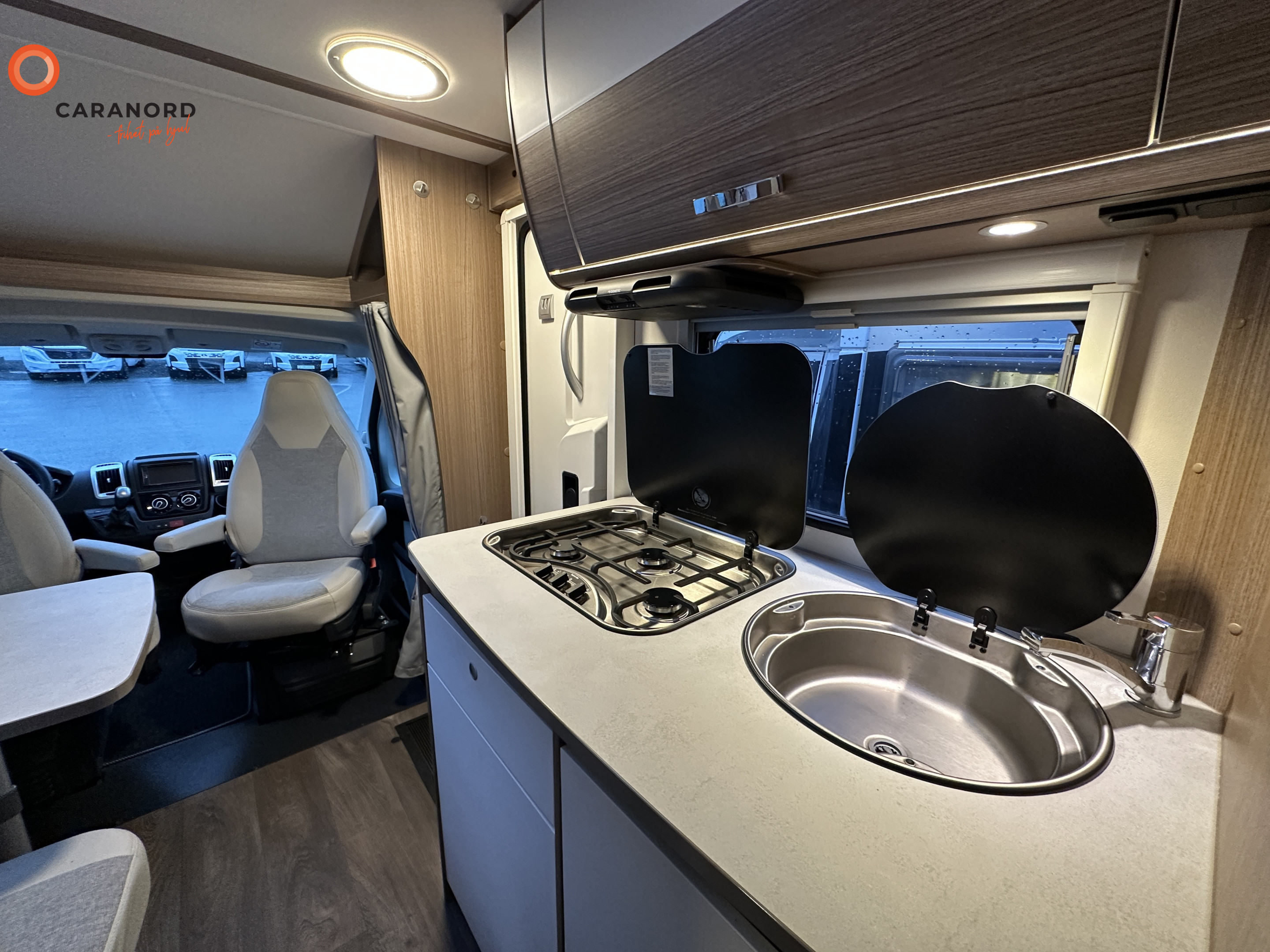 Carado T 337 - Carado