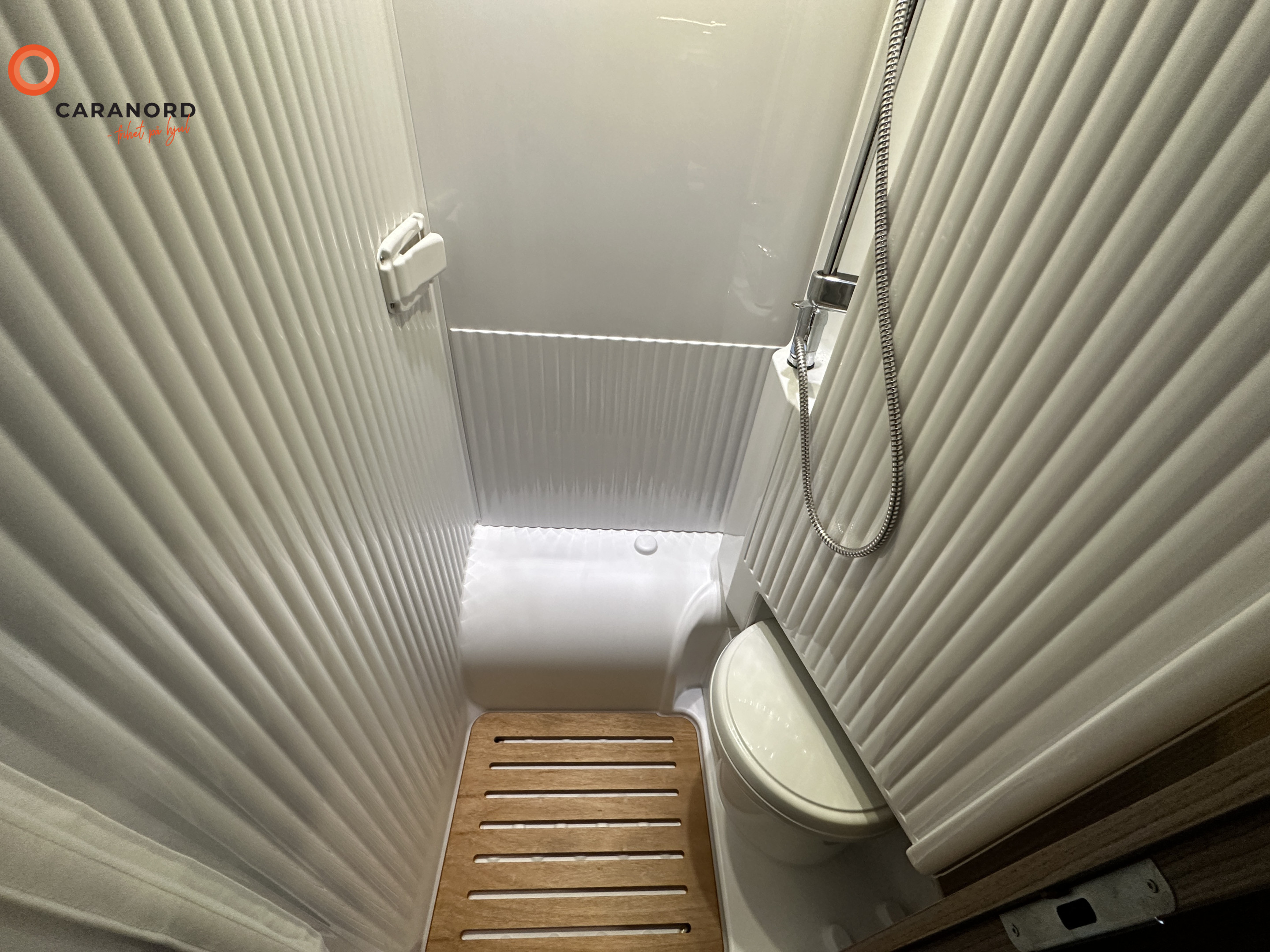 Carado T 337 - Carado